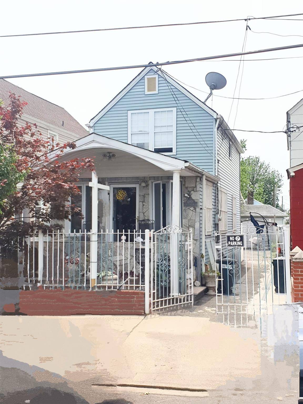 South Ozone Park, NY 11420,12826 Gotham RD