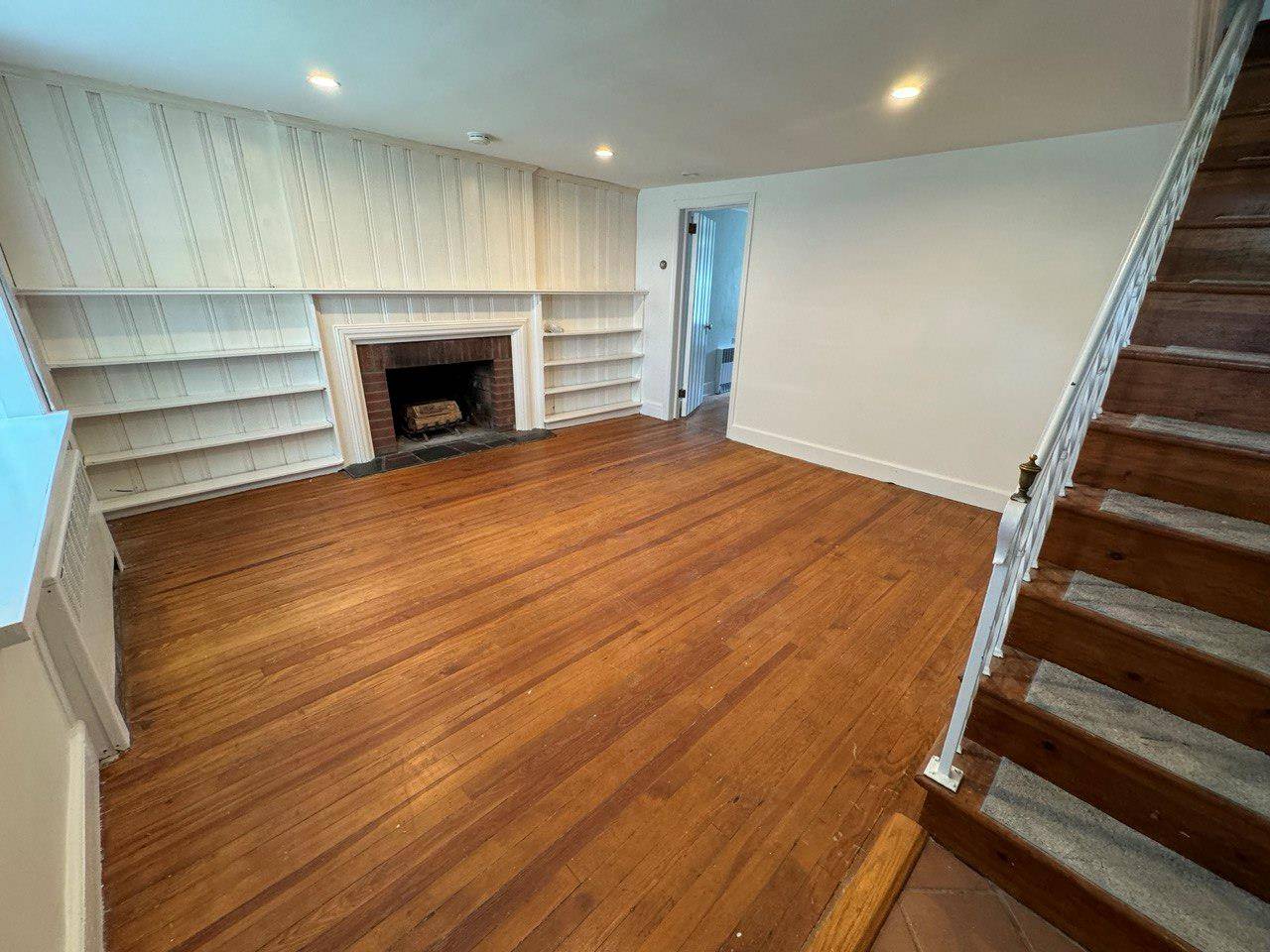 East Rockaway, NY 11518,390 Atlantic AVE