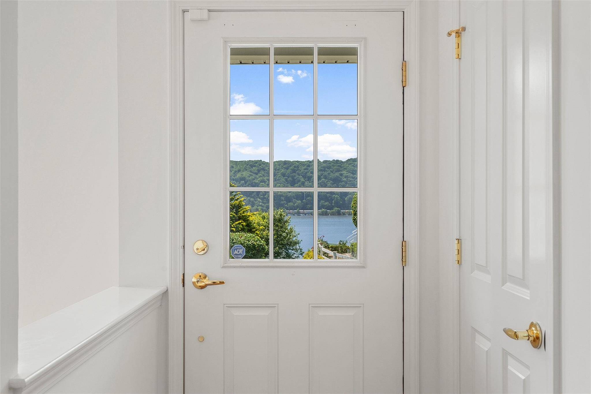 Poughkeepsie, NY 12601,402 Waterview  Drive