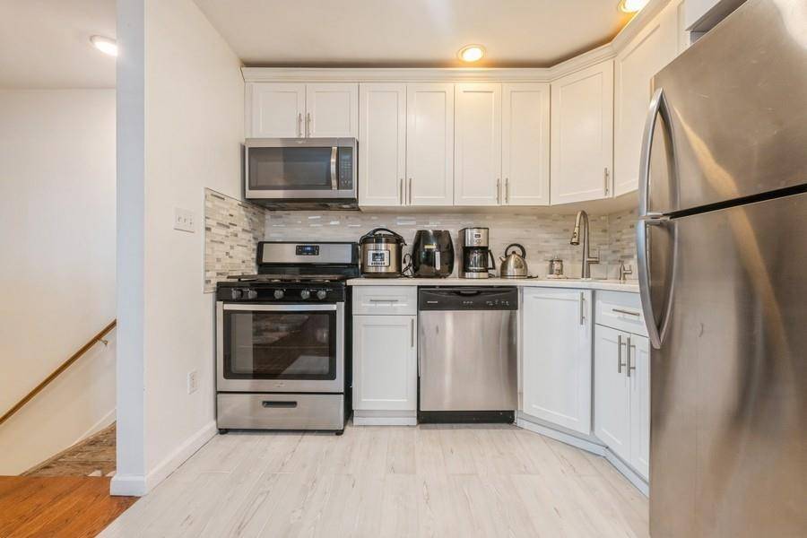 Arverne, NY 11692,6235 Almeda AVE