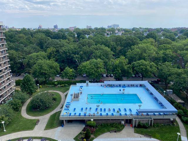 Kew Garden Hills, NY 11367,15038 Union TPKE #3D