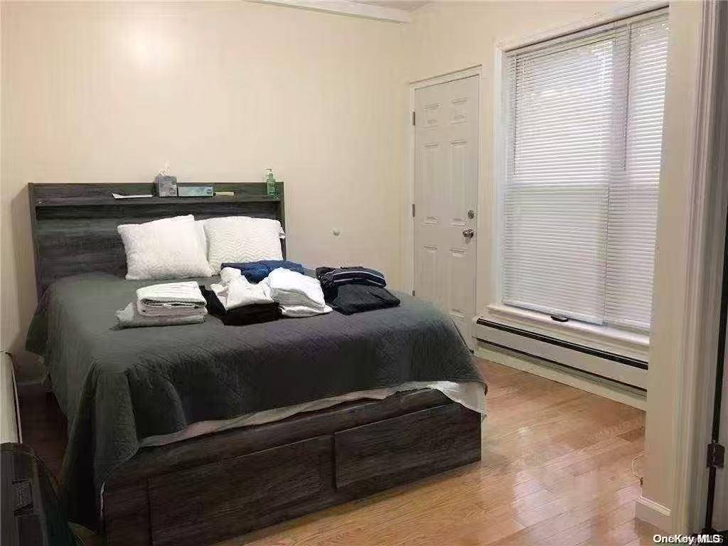 Kew Gardens, NY 11415,12318 85th AVE