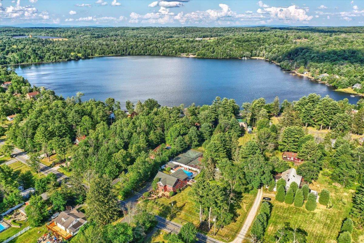 Monticello, NY 12701,517 Sackett Lake RD