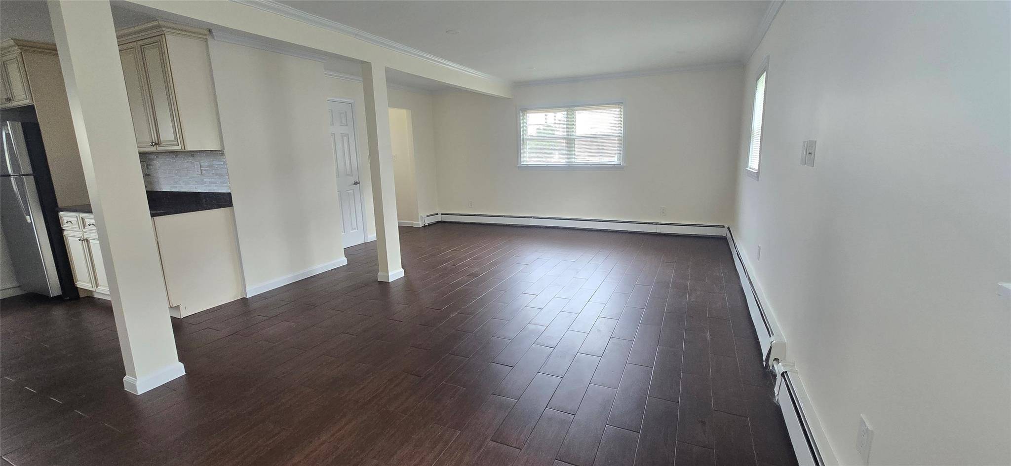 Bayville, NY 11709,16 August AVE