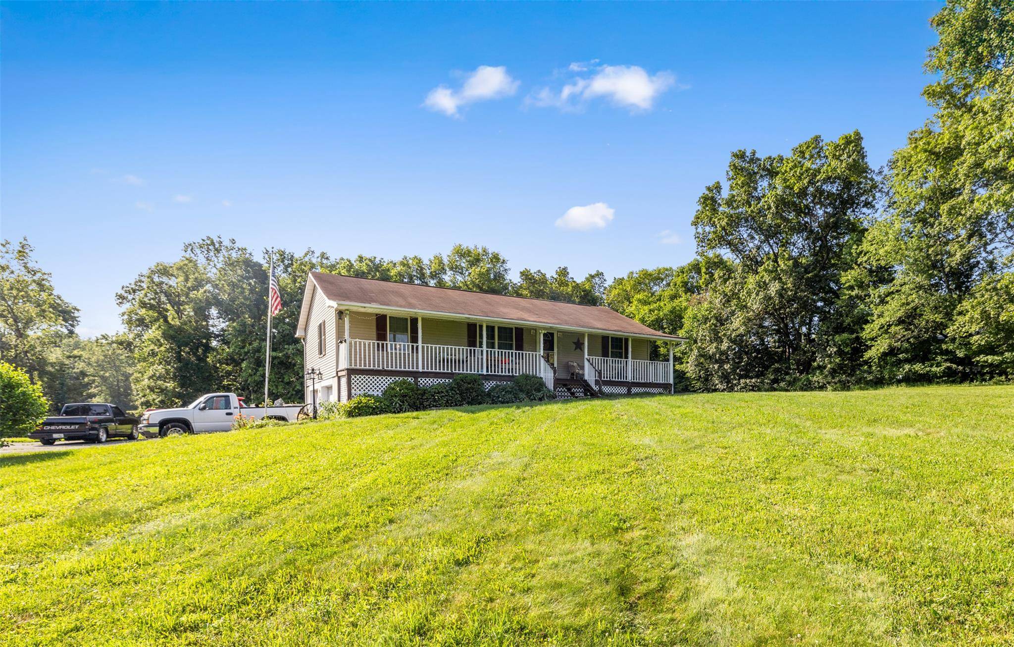 Montgomery, NY 12549,181 Collabar RD
