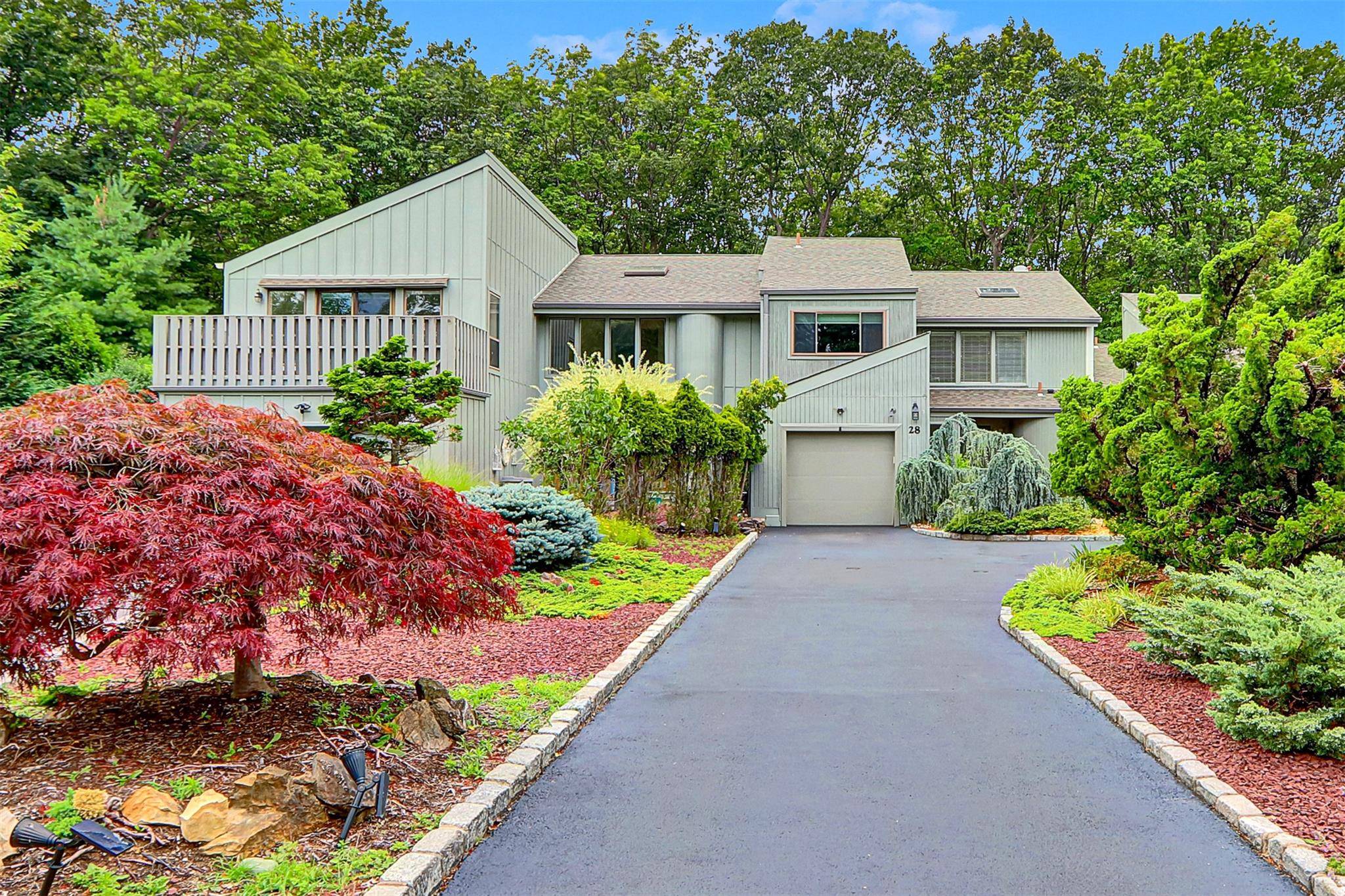Port Jefferson Village, NY 11777,28 Timberline CIR