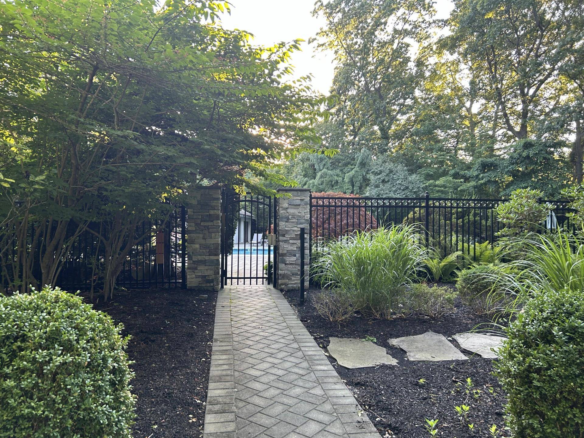 Port Jefferson Village, NY 11777,28 Timberline CIR