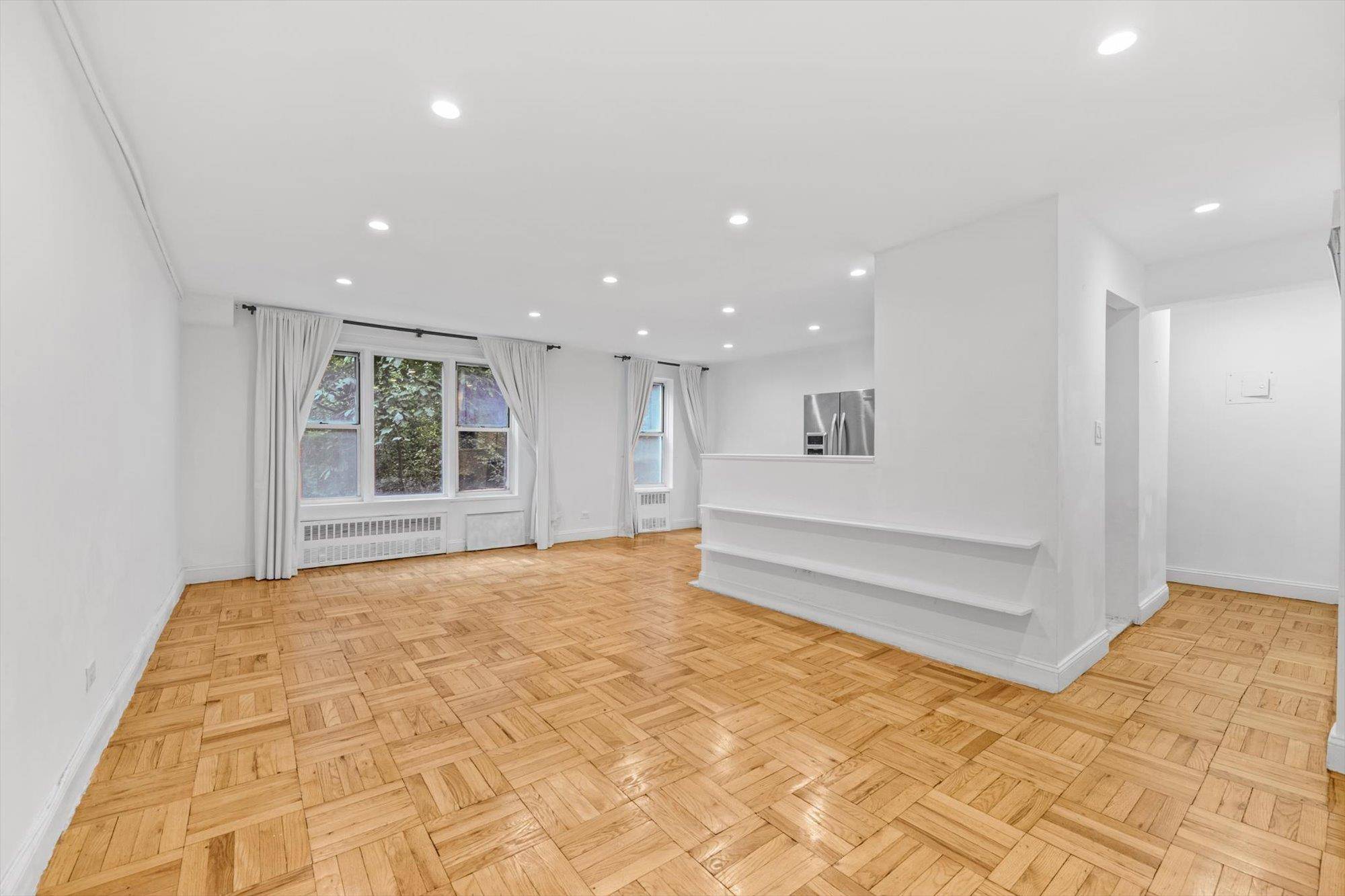 Bronx, NY 10471,5425 Valles AVE #1L