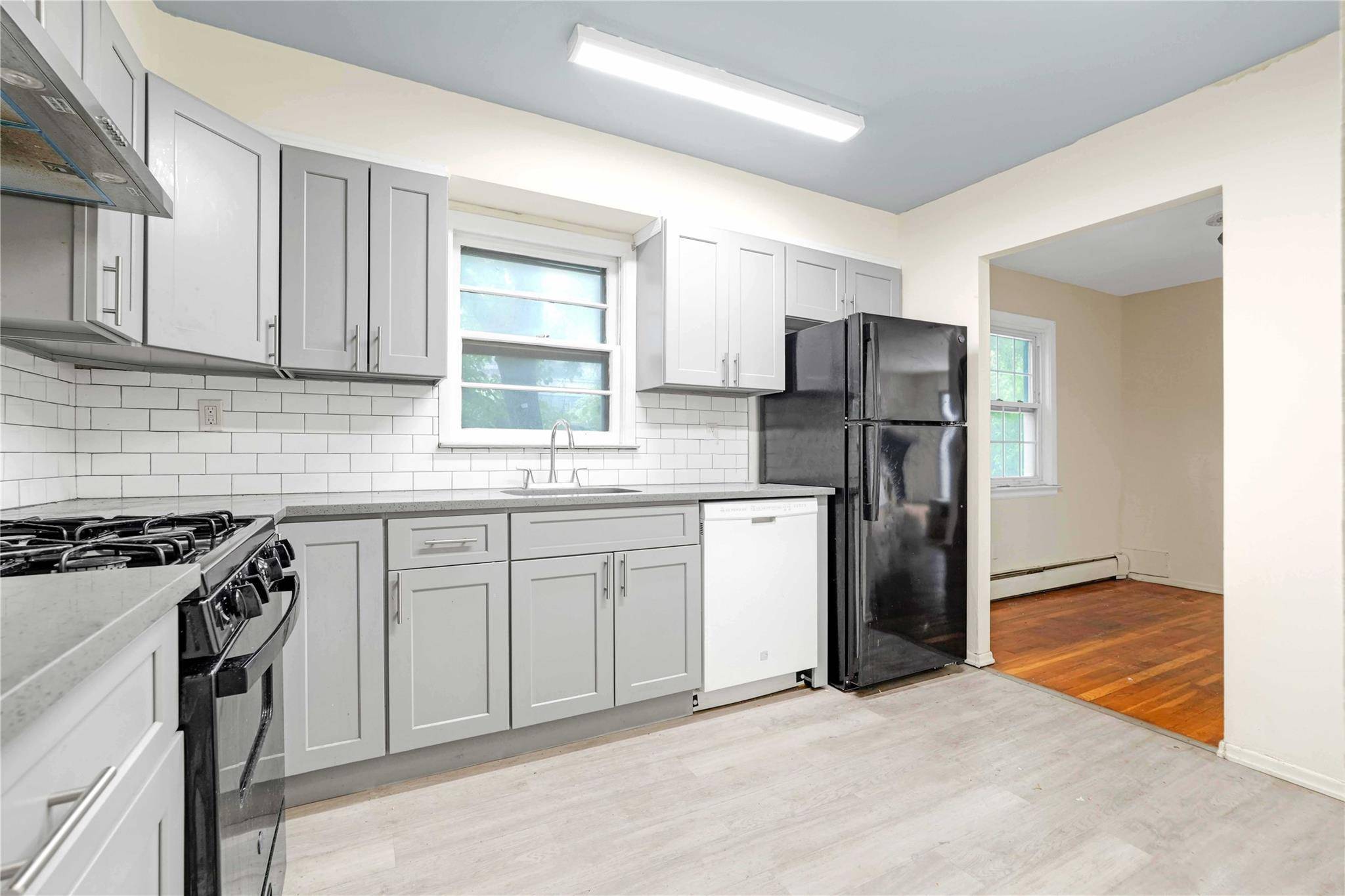 Flushing, NY 11354,Address not disclosed