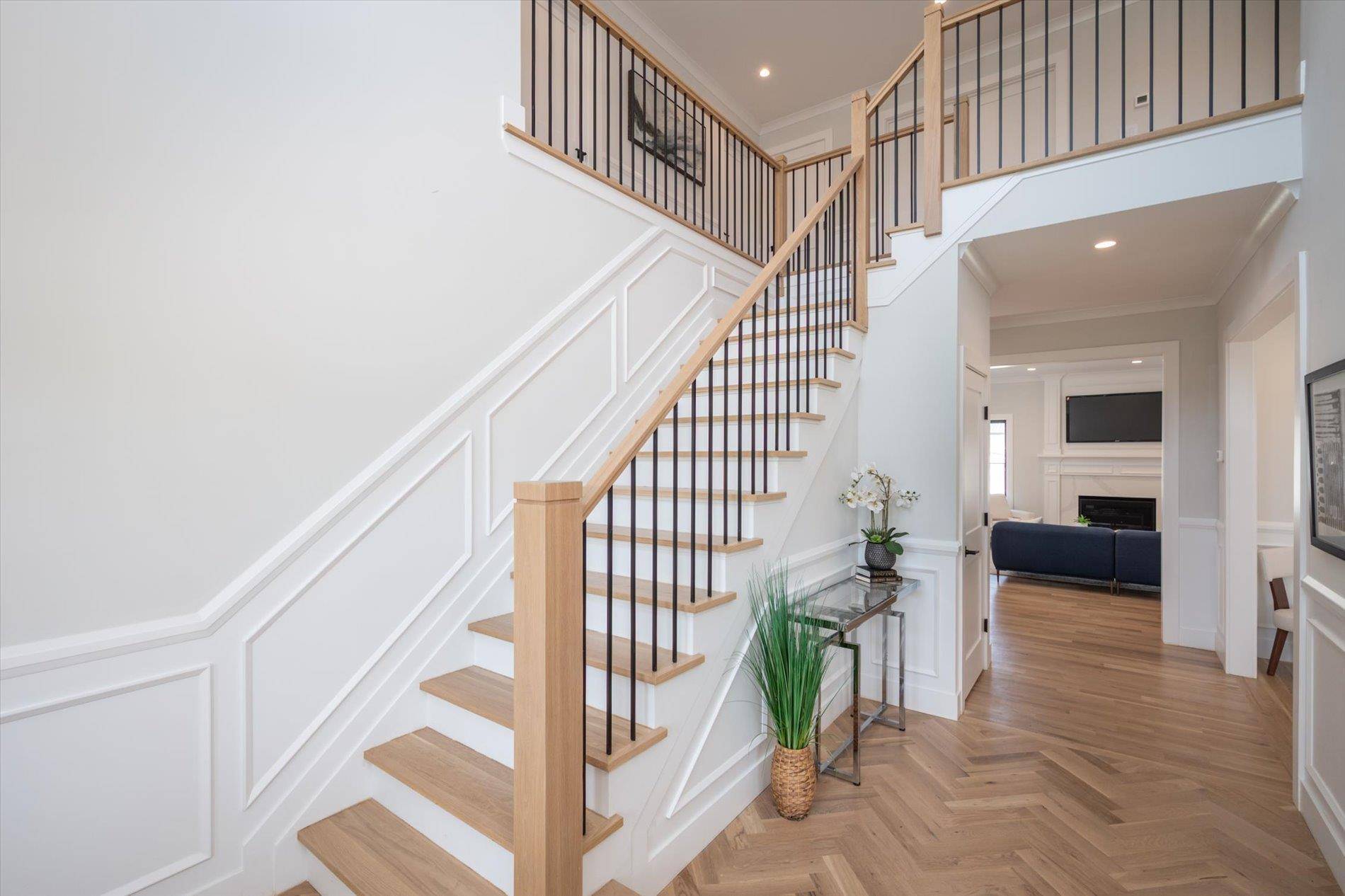 Westbury, NY 11590,724 Pleasant AVE