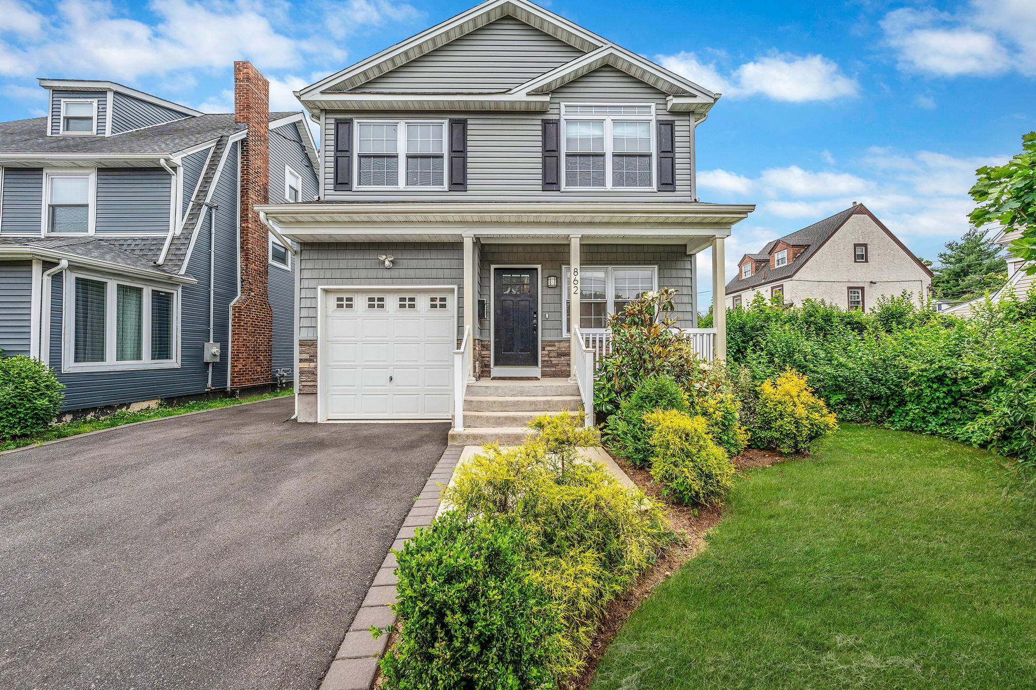 Baldwin, NY 11510,862 Jayne PL