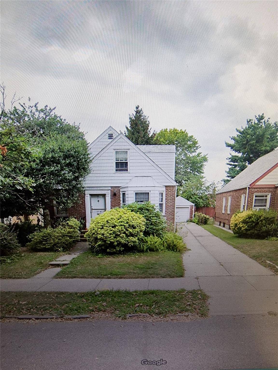 Kew Garden Hills, NY 11367,67-16 147 Street ST