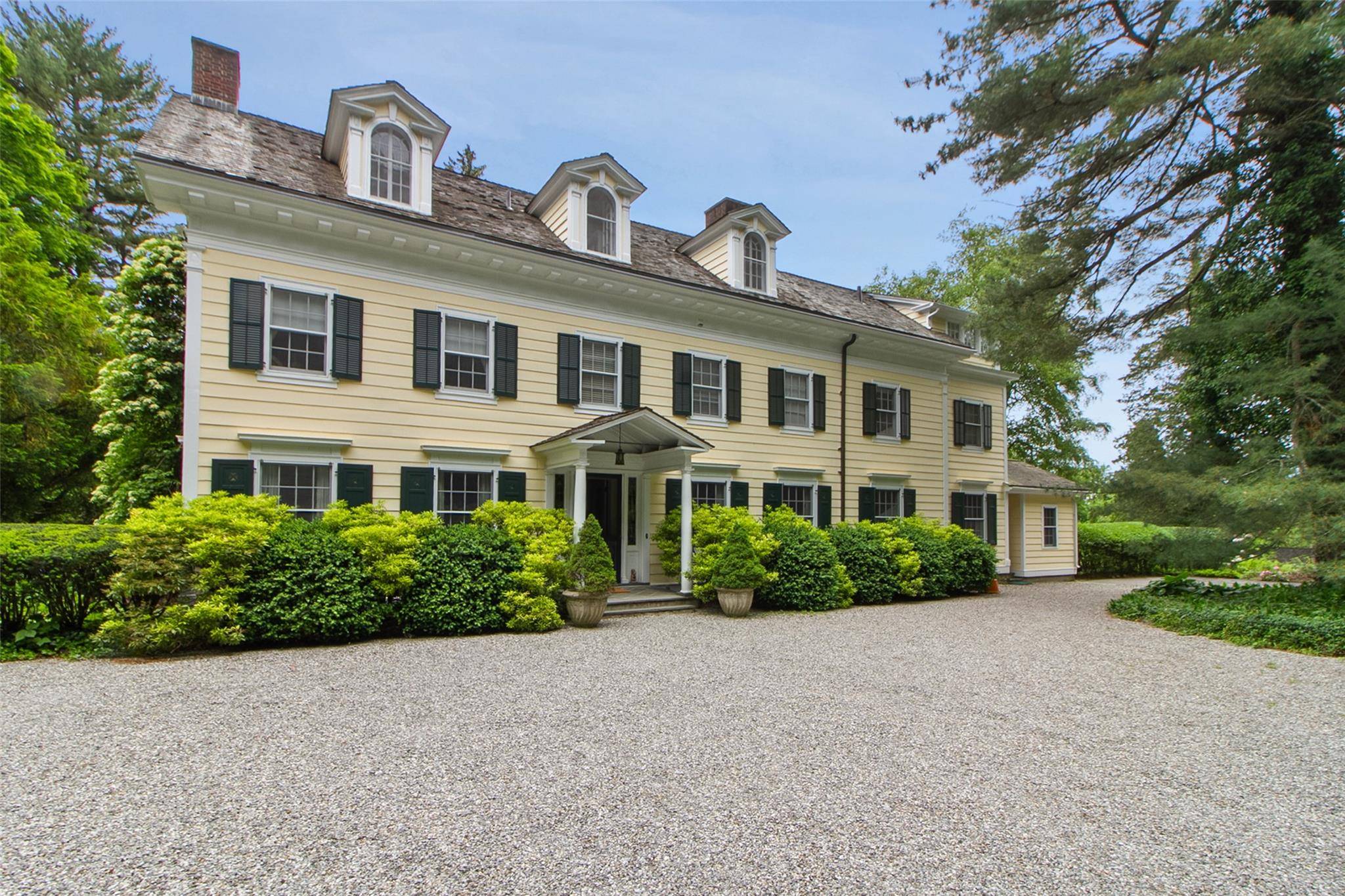 Bedford Hills, NY 10507,328 McLain ST