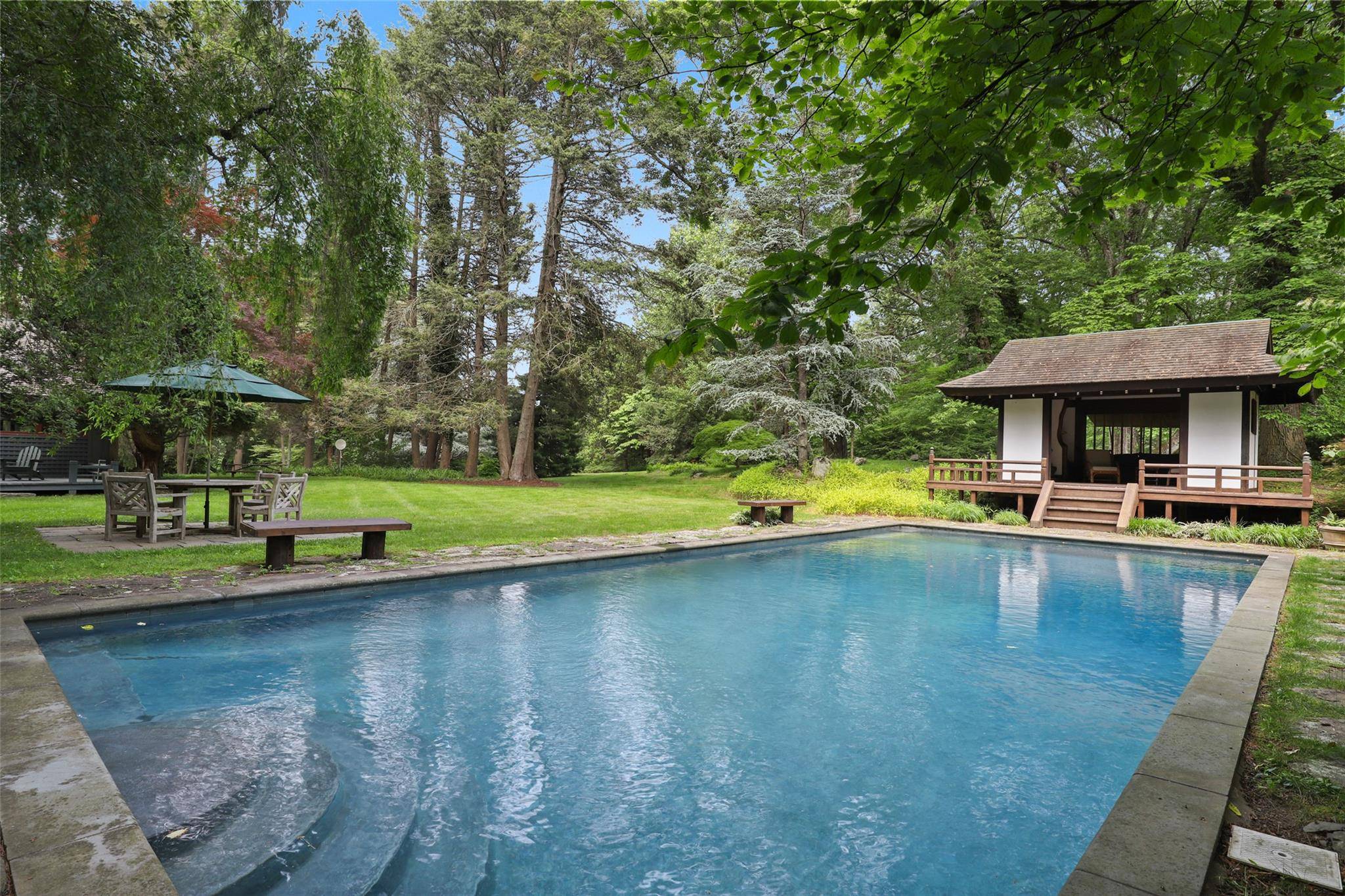 Bedford Hills, NY 10507,328 McLain ST