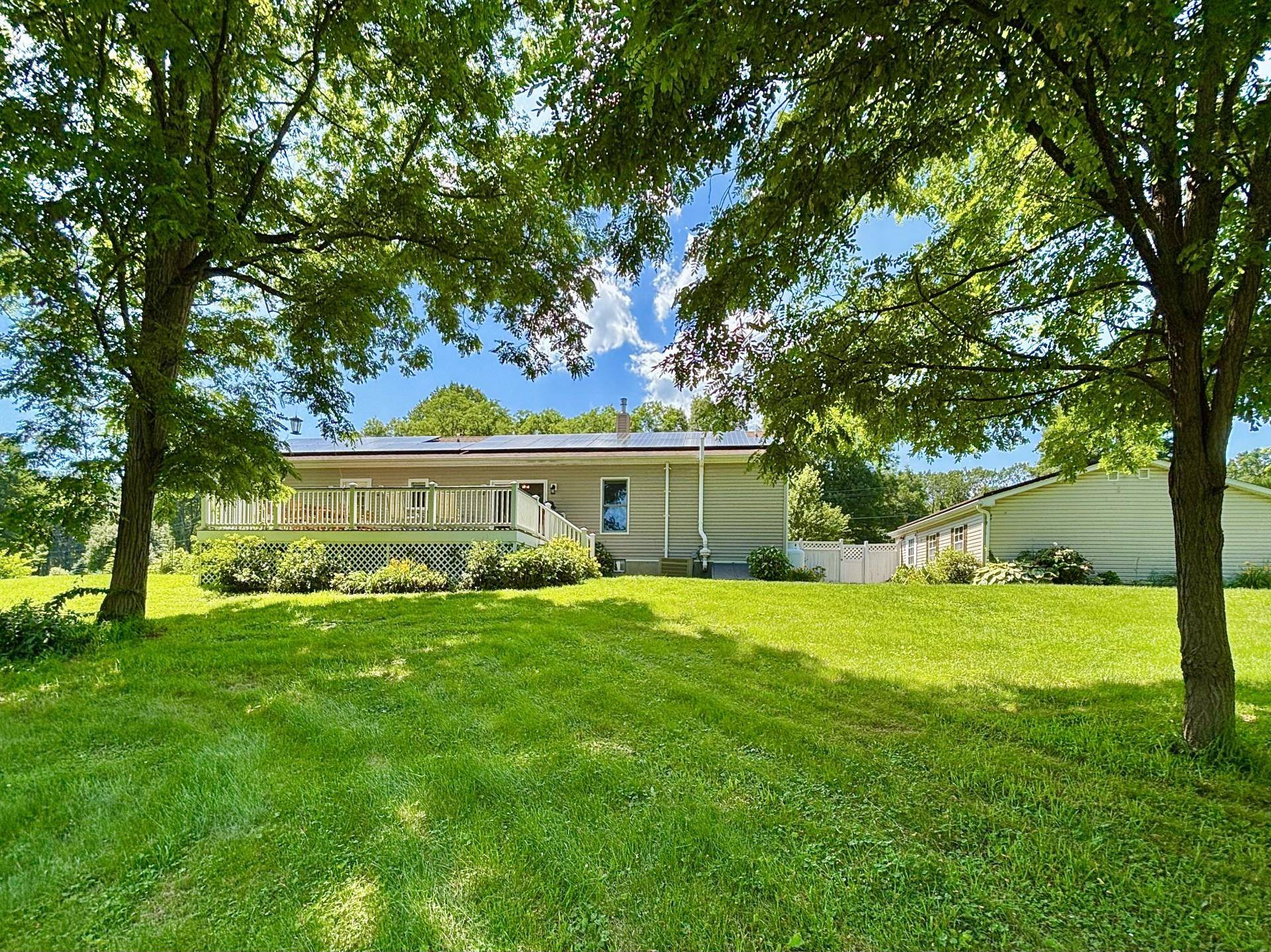 Red Hook, NY 12571,167 Benner RD
