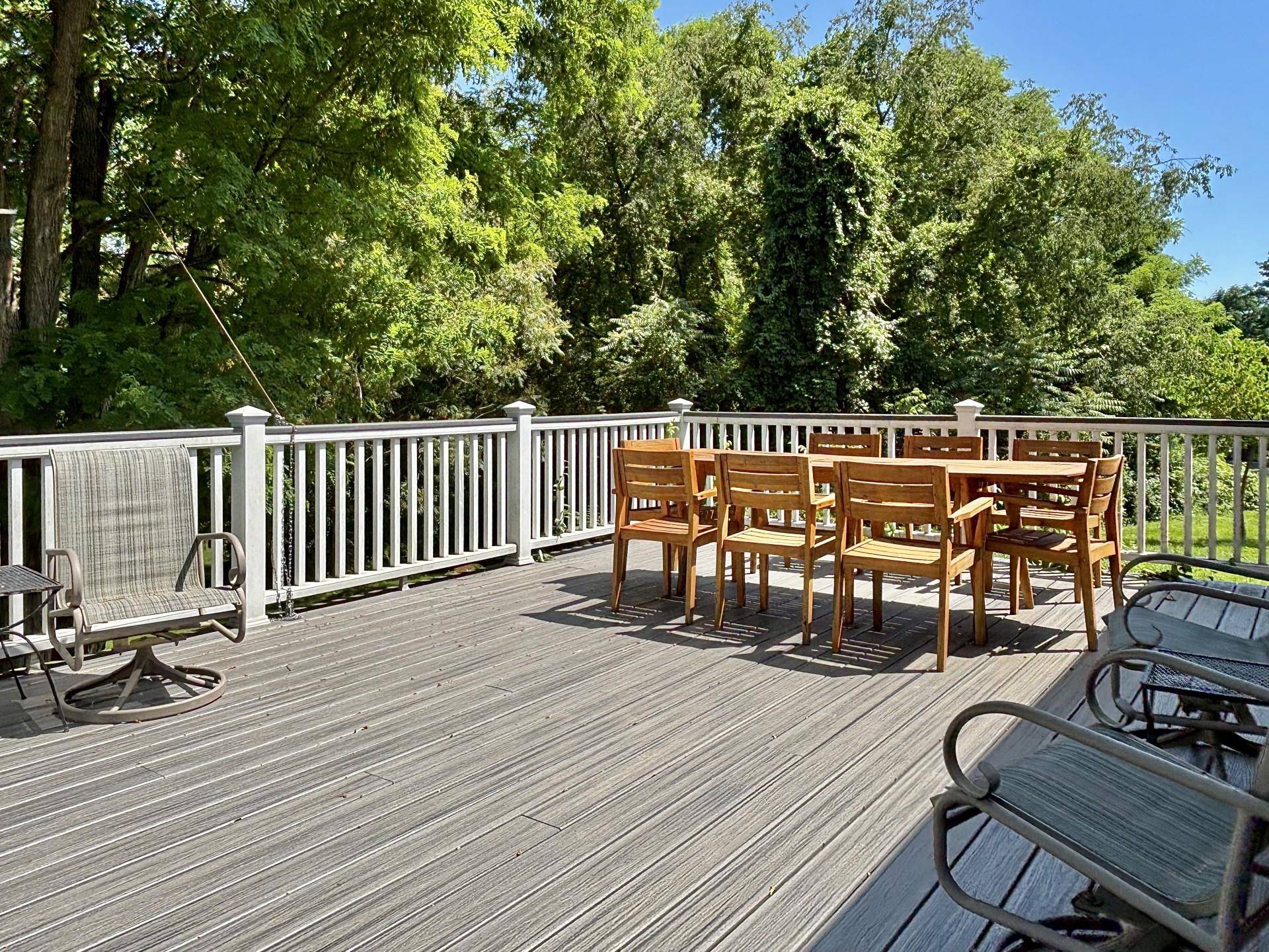 Red Hook, NY 12571,167 Benner RD