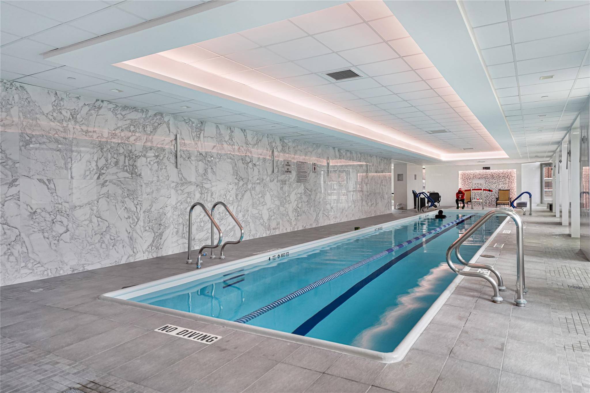 Forest Hills, NY 11375,112-01 Queens BLVD #20-E