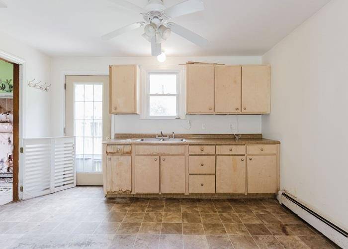 Hyde Park, NY 12538,8 Gary DR