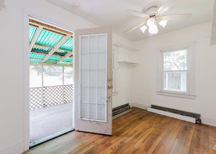 Hyde Park, NY 12538,8 Gary DR