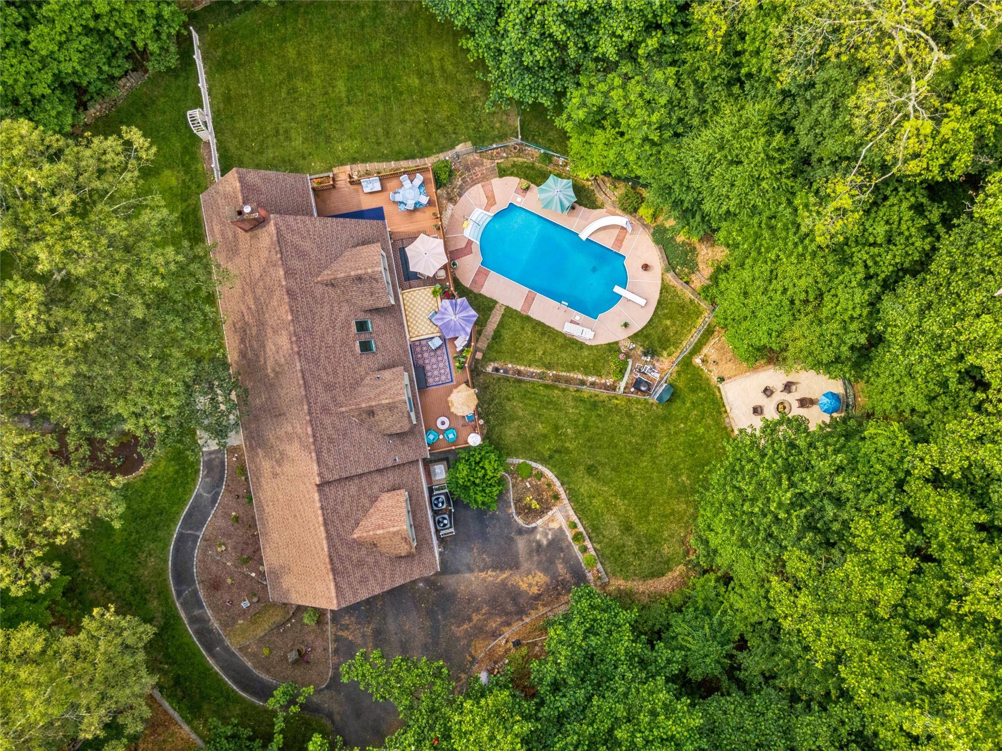 Head Of The Harbor, NY 11780,23 Bacon RD