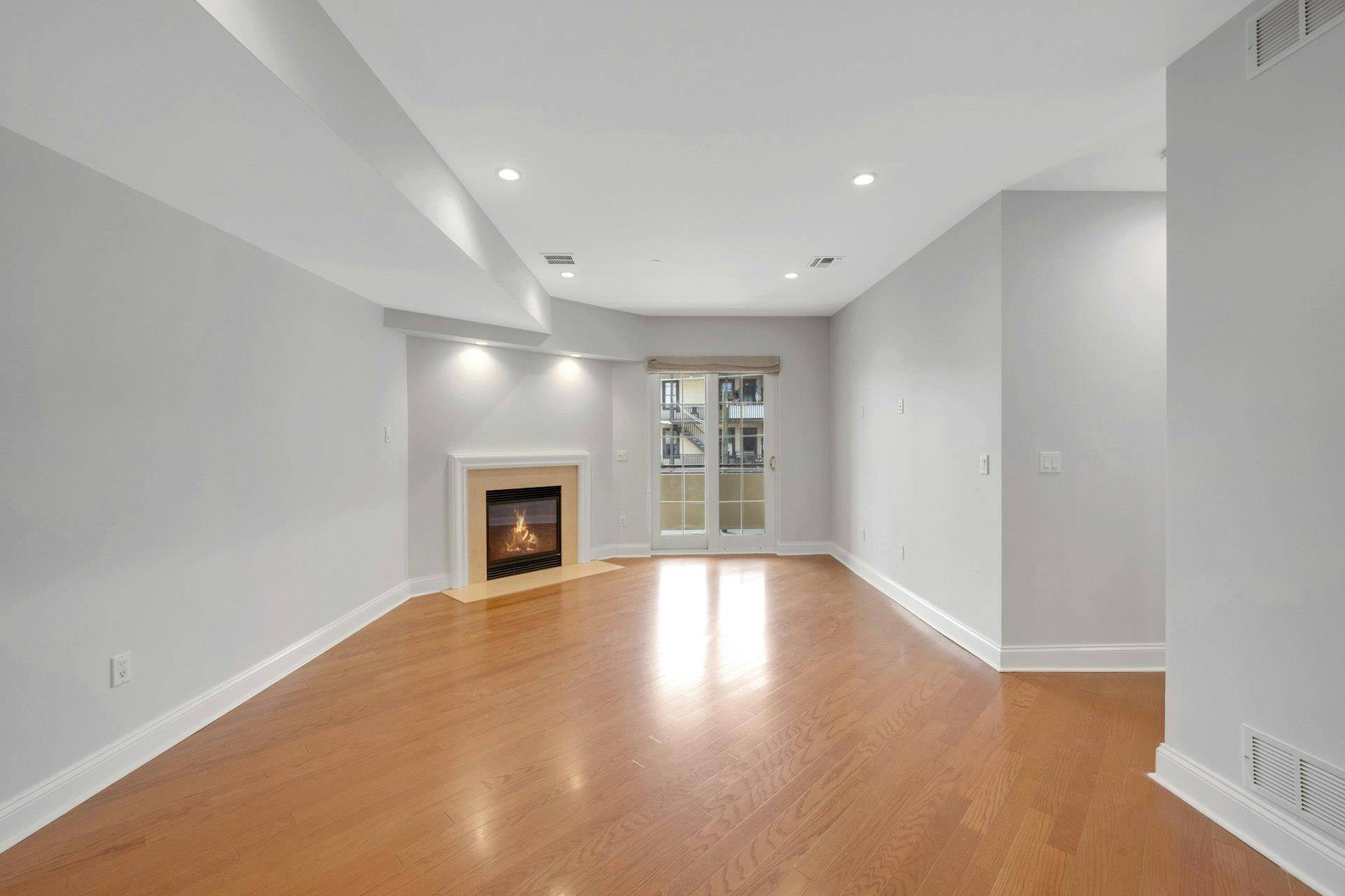 White Plains, NY 10606,257 Central AVE #3B