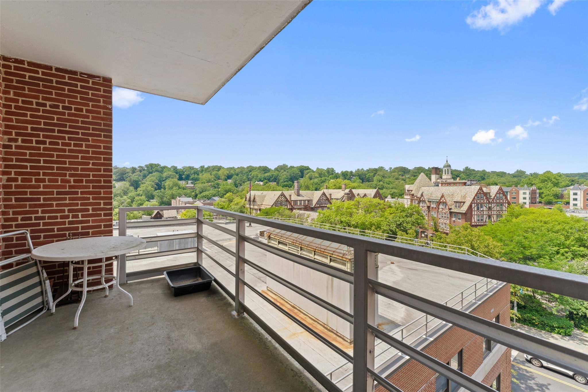 Scarsdale, NY 10583,50 Popham RD #5F