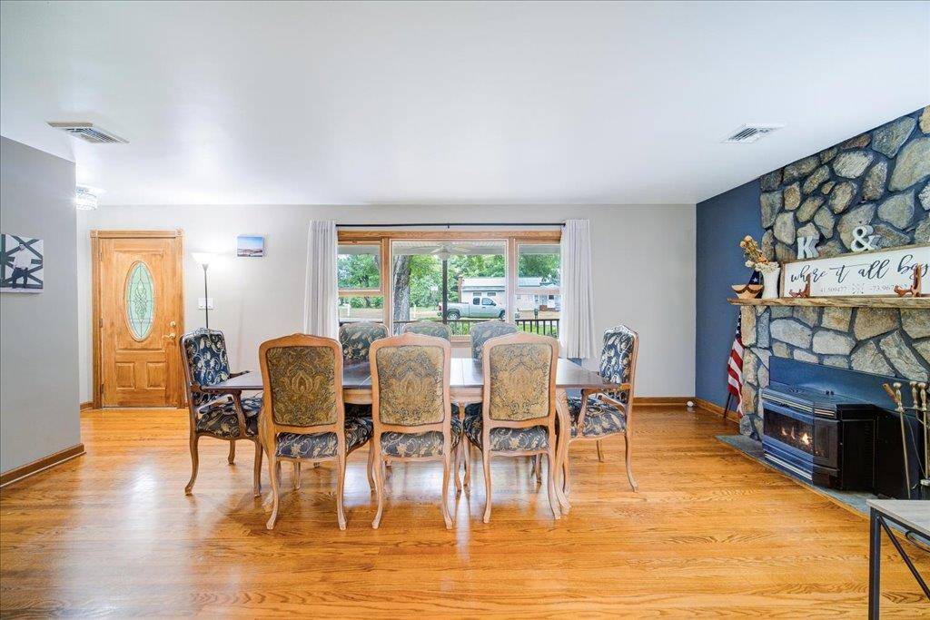 Fishkill, NY 12524,64 Mountainview RD