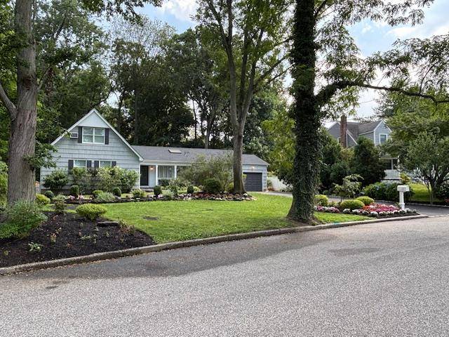 Smithtown, NY 11787,34A Oak ST