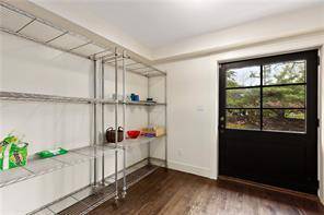 Pound Ridge, NY 10576,118 Old Mill River RD