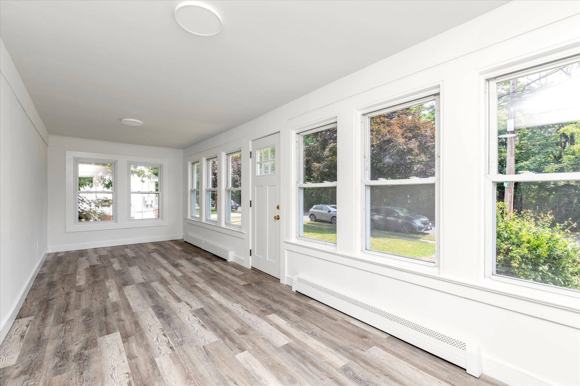 Freeport, NY 11520,45 Lakeview AVE