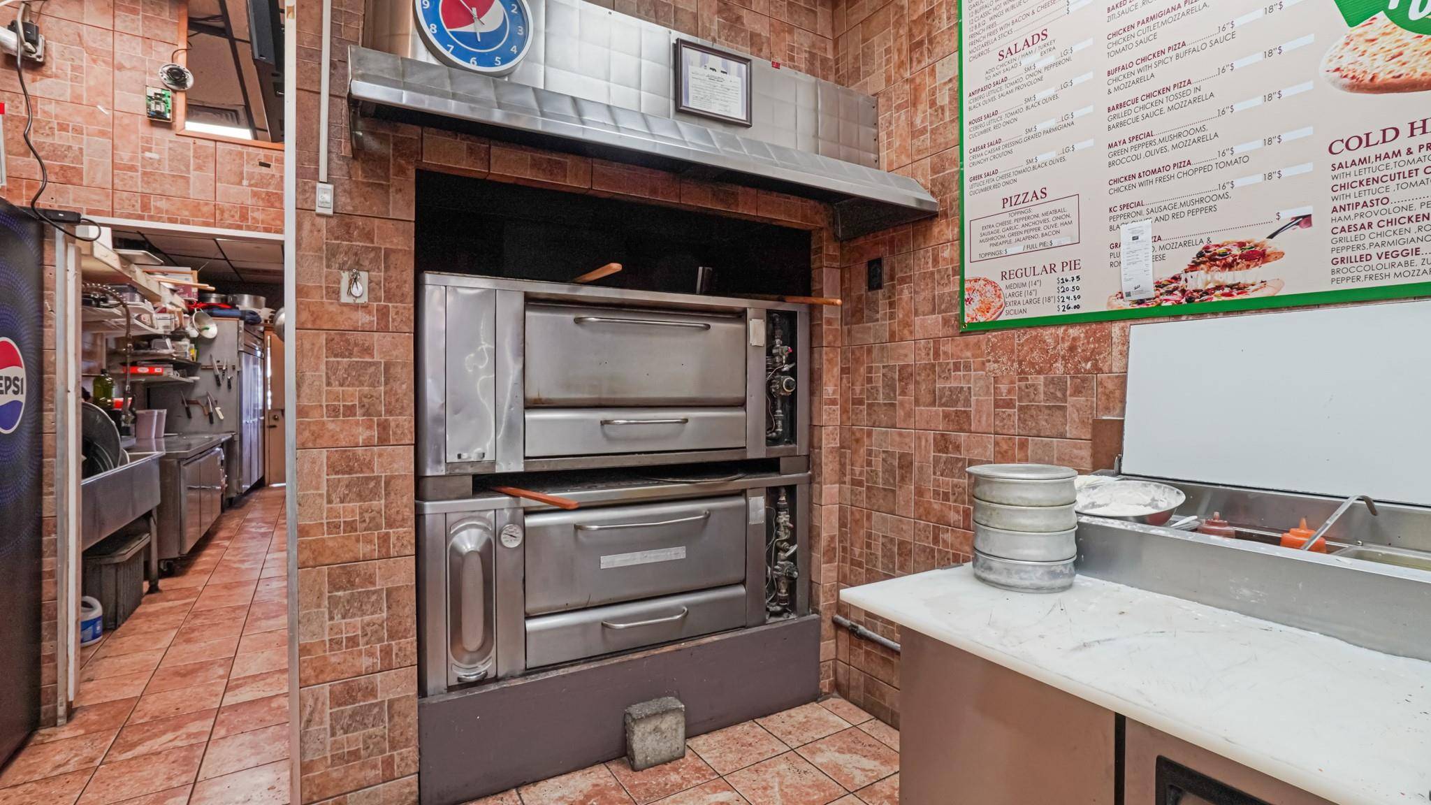 Hempstead, NY 11550,376 Fulton AVE