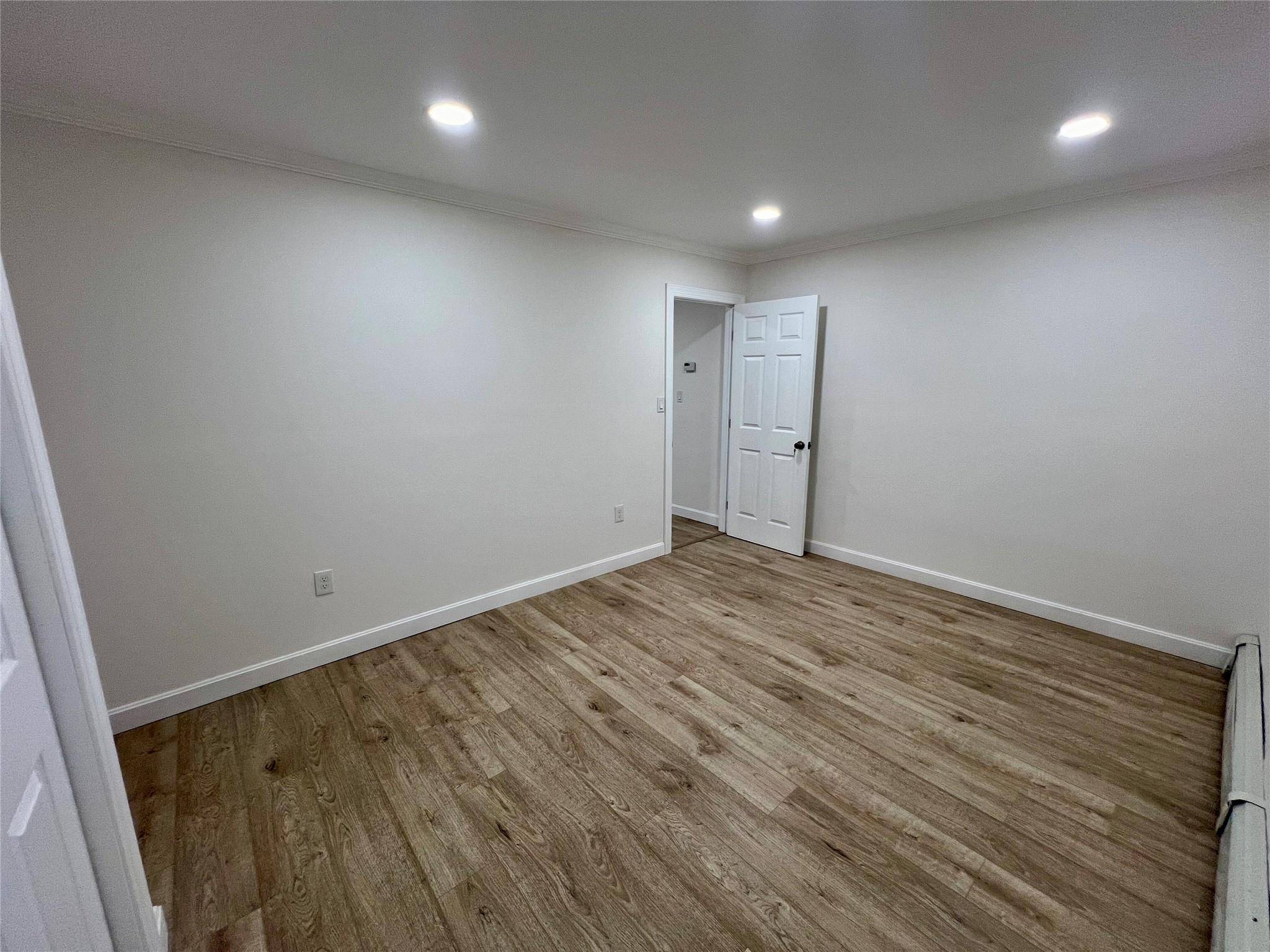Selden, NY 11784,8 Washington AVE