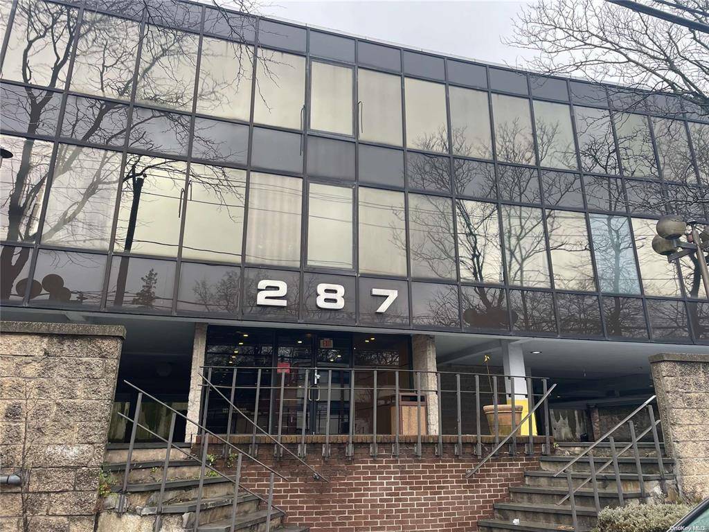 Great Neck, NY 11021,287 Northern BLVD #201