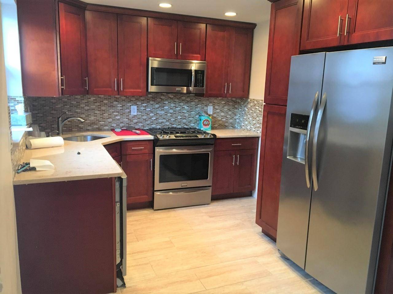Brooklyn, NY 11234,2128 E 70th ST #3