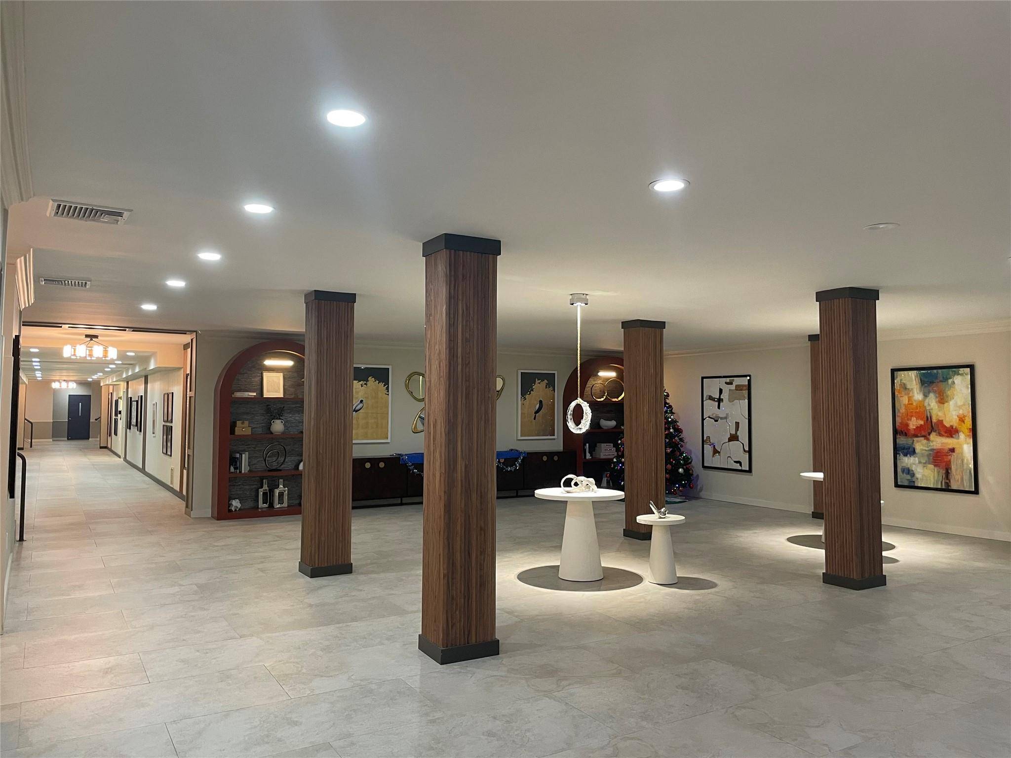 Lawrence, NY 11559,360 Central AVE #217