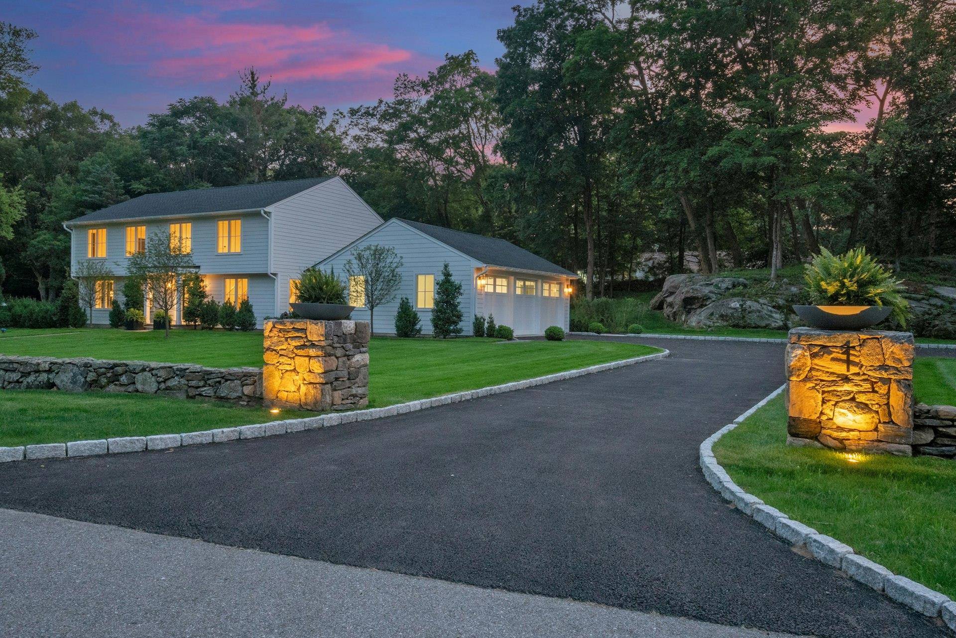 Armonk, NY 10504,1 Devoe RD