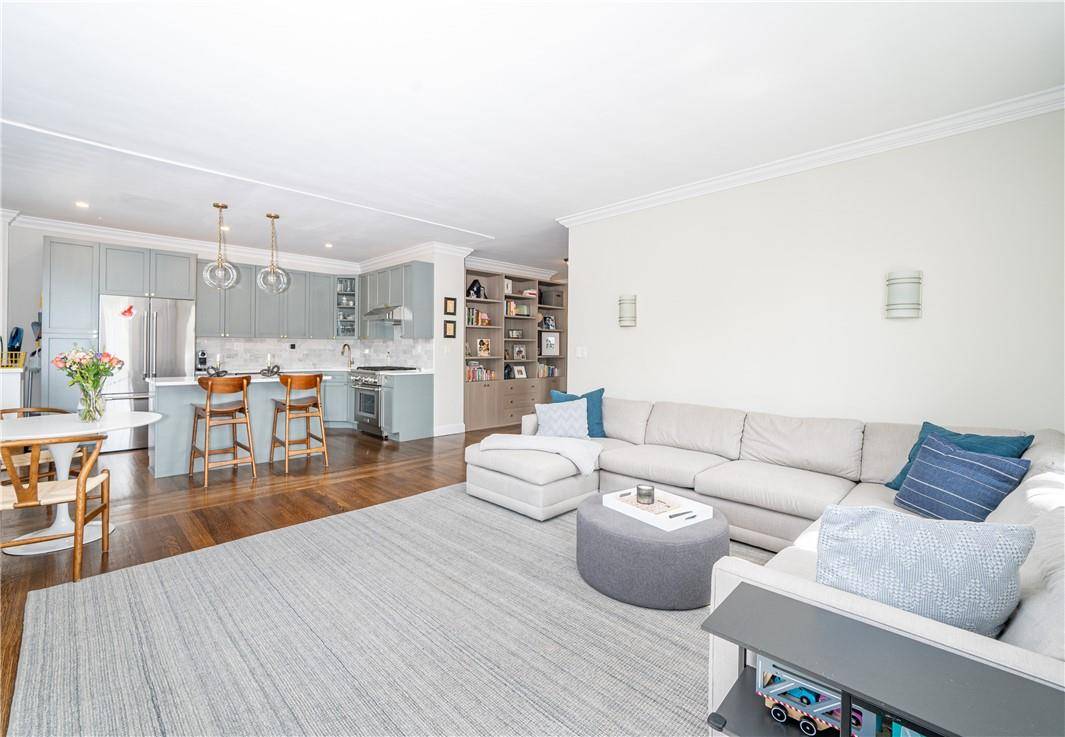 Bronxville, NY 10708,1 Cedar ST #2A