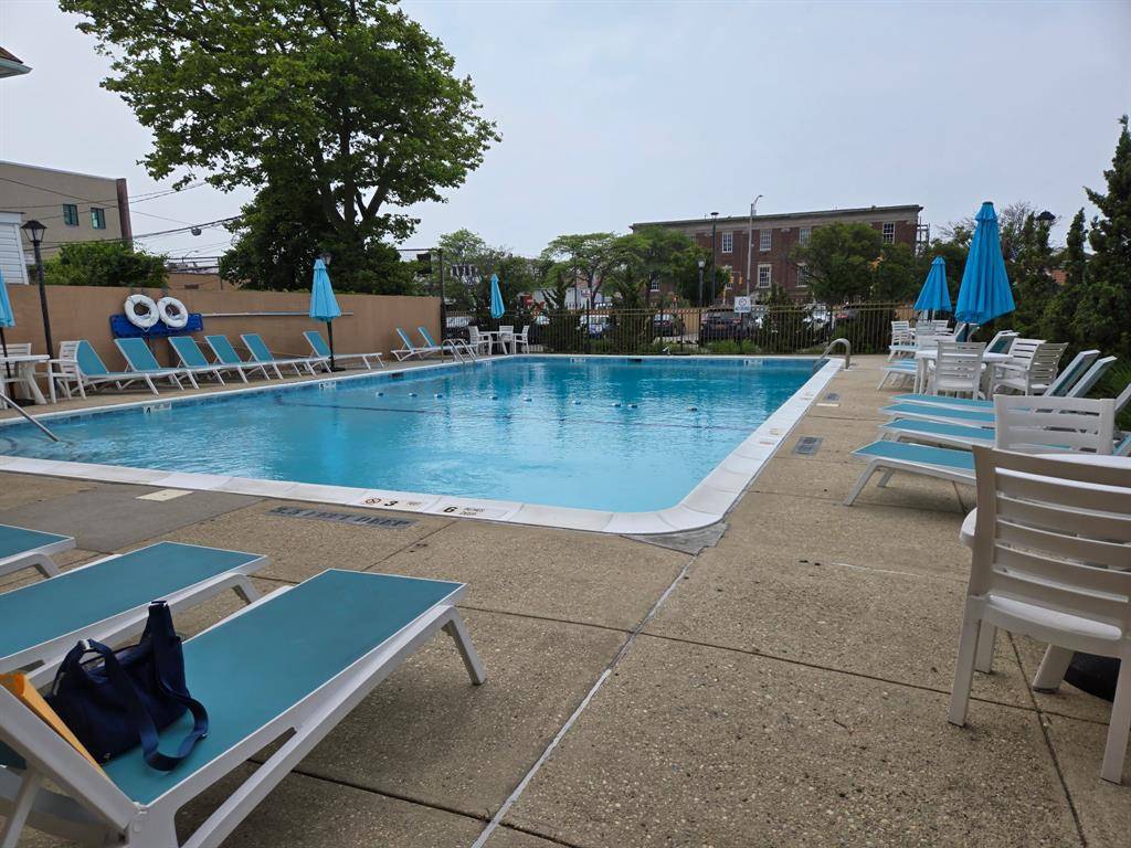 Long Beach, NY 11561,185 W Park AVE #323