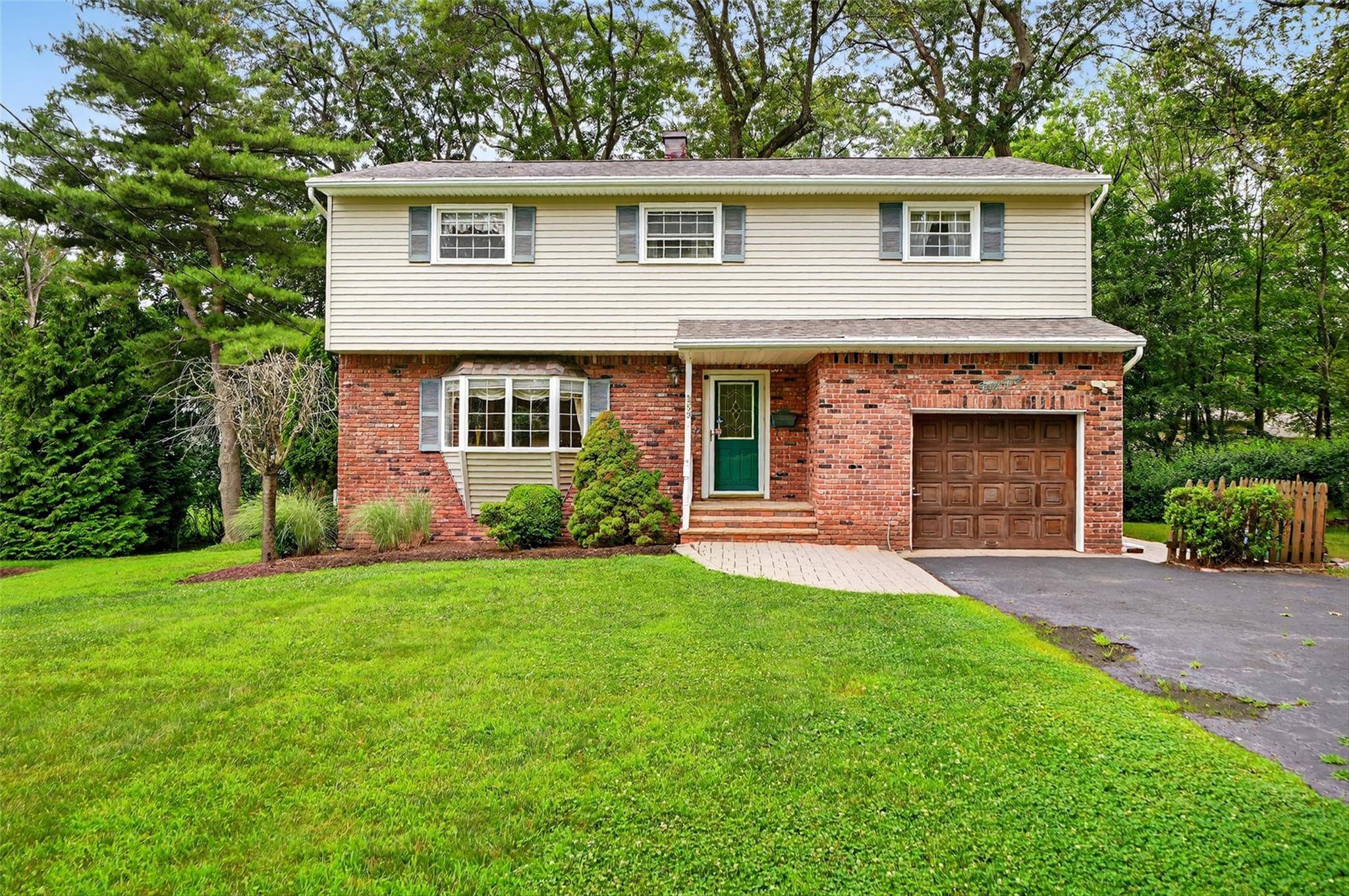 New City, NY 10956,59 Stratford PL