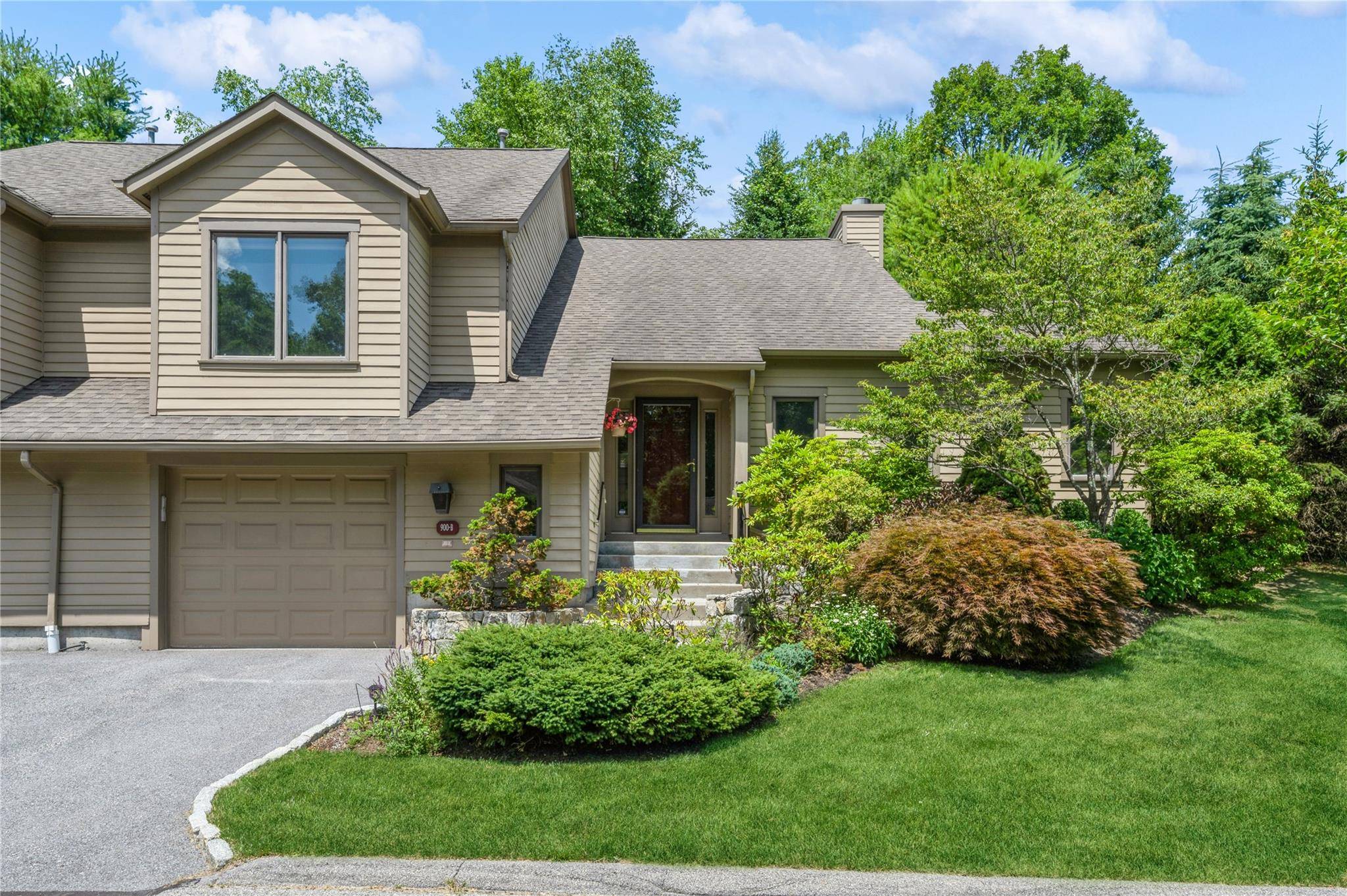 Somers, NY 10589,900B Heritage Hills
