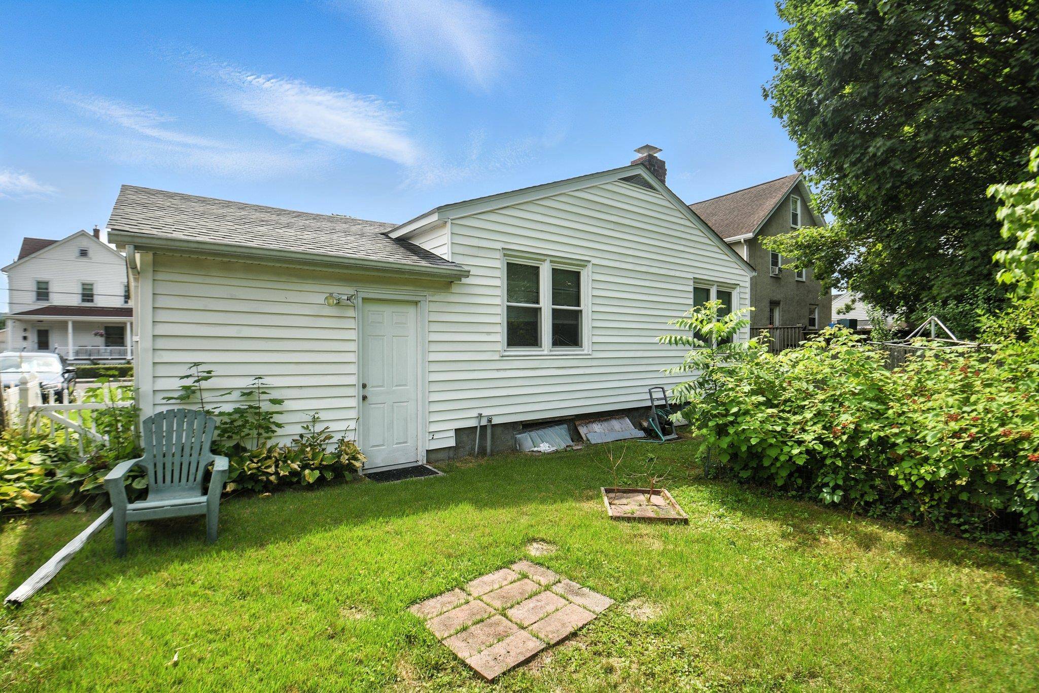 Highland Falls, NY 10928,11 Lake ST