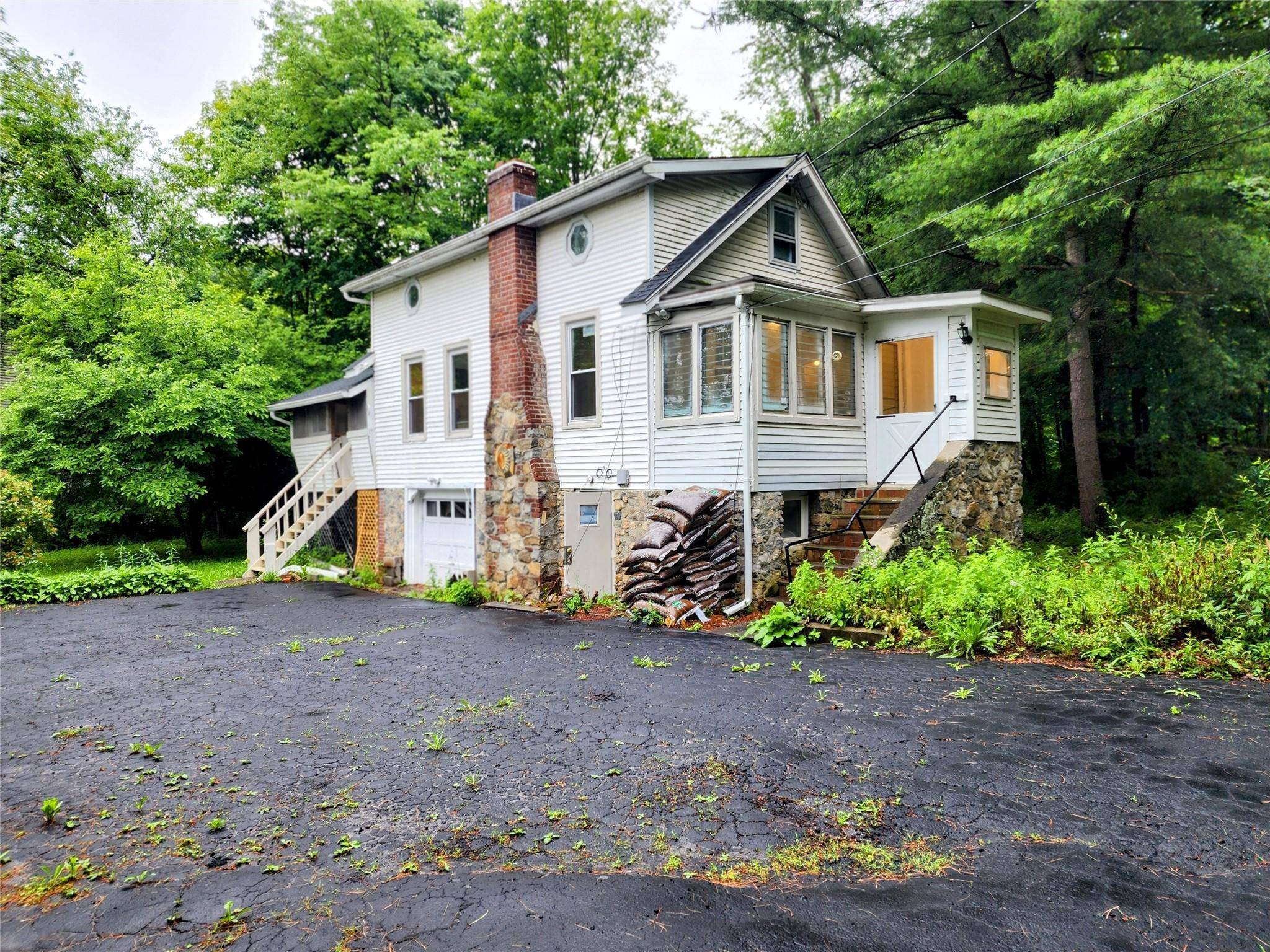 Patterson, NY 12563,13 S Lake Drive