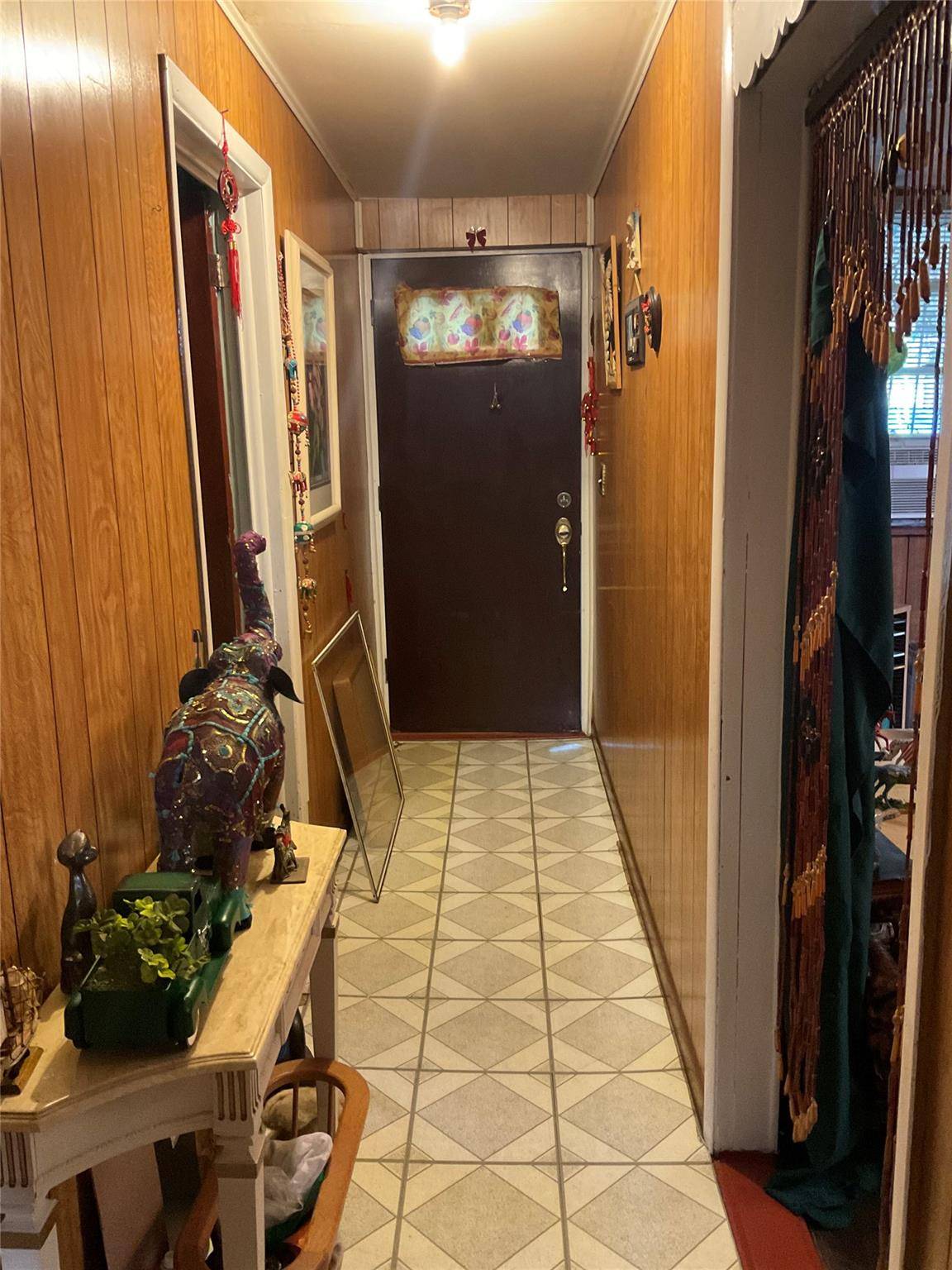 Bronx, NY 10473,227 Stephens AVE