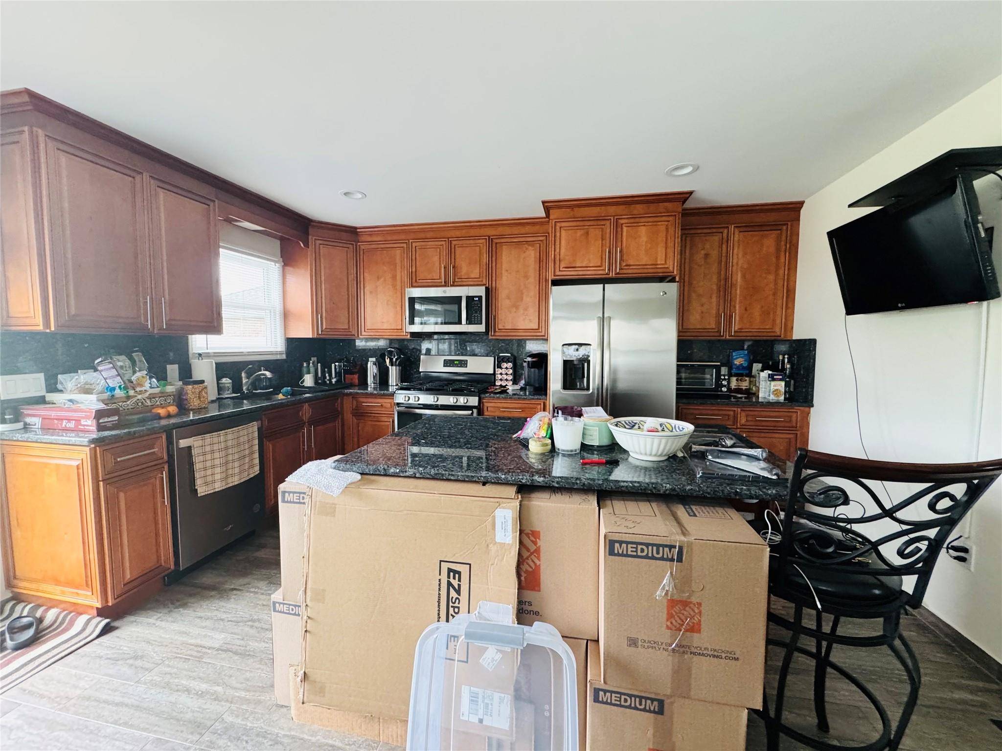 Glen Cove, NY 11542,6B Guilfoy ST