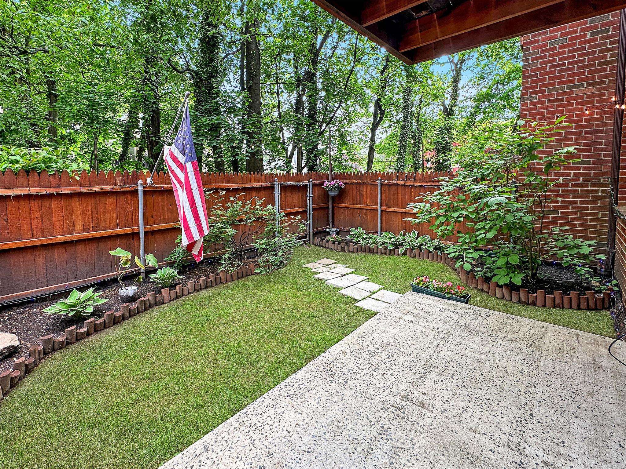 Bronxville, NY 10708,24 Bronxville Glen DR #4-13
