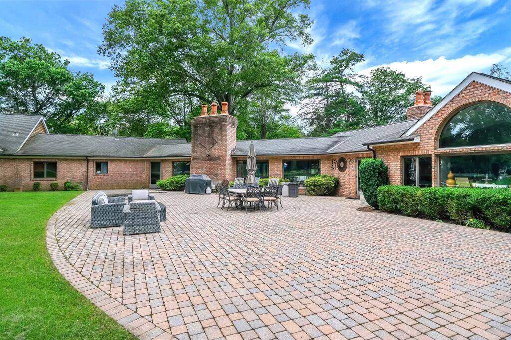 Old Brookville, NY 11545,9 Chicken Valley RD