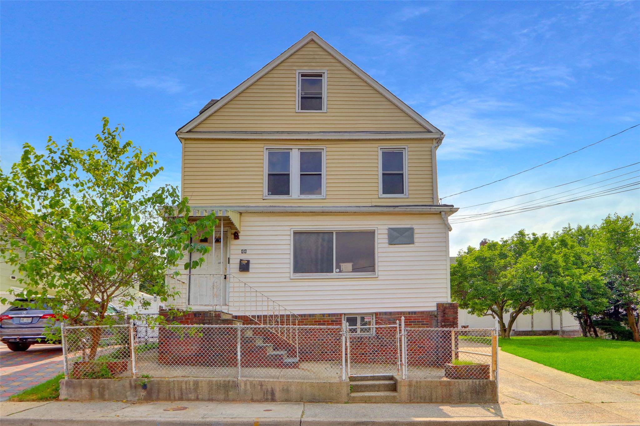 Elmont, NY 11003,44 Seville ST