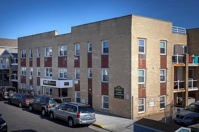 Long Beach, NY 11561,979 Oceanfront ST #2