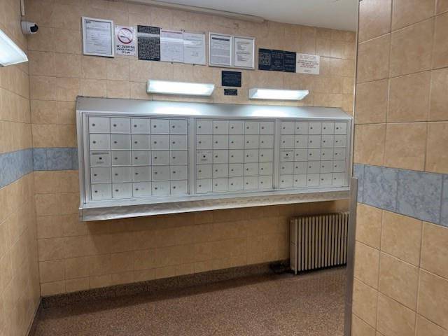Bronx, NY 10462,1439 Metropolitan AVE #5H