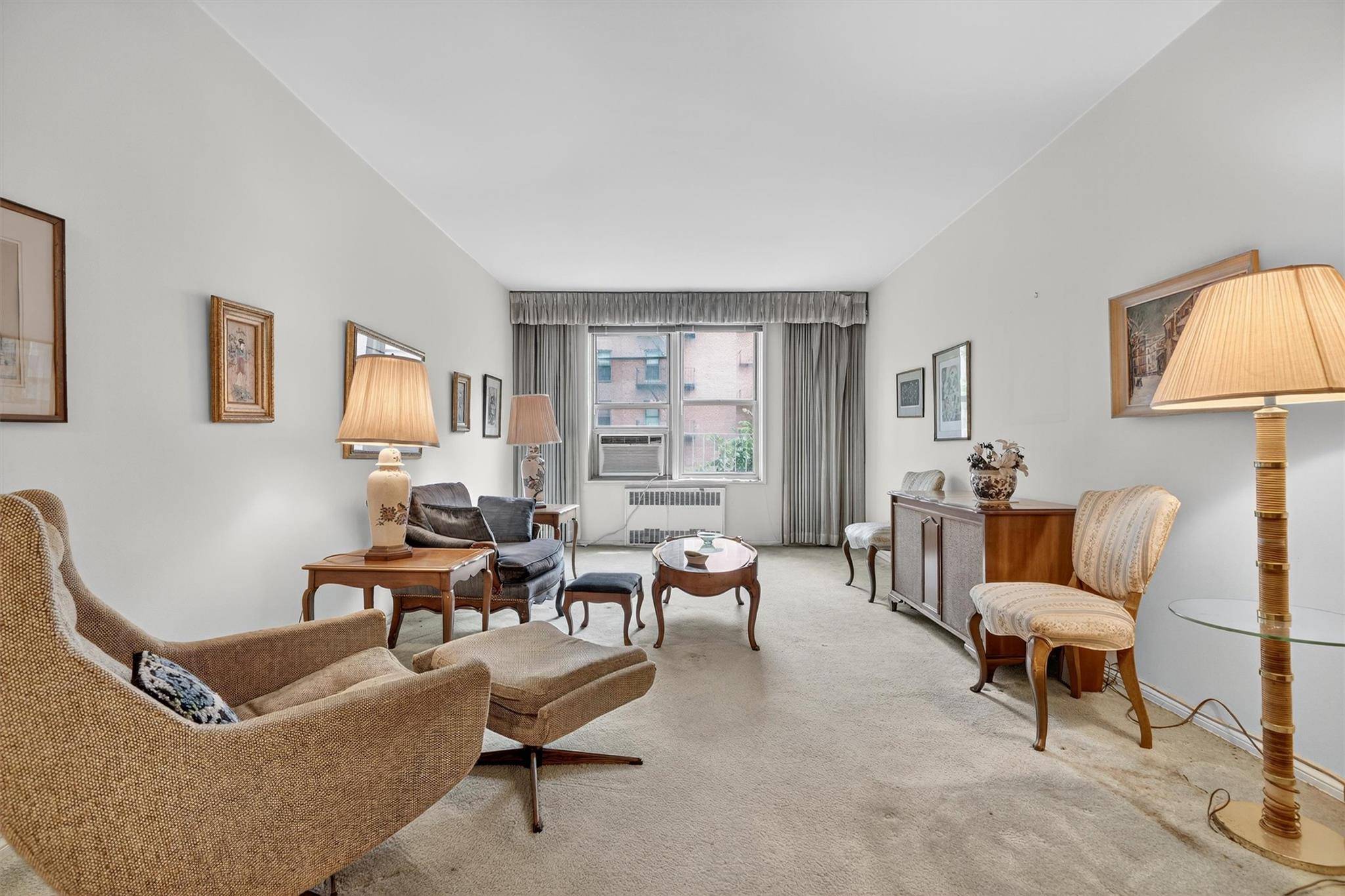 Yonkers, NY 10705,517 Riverdale AVE #4A
